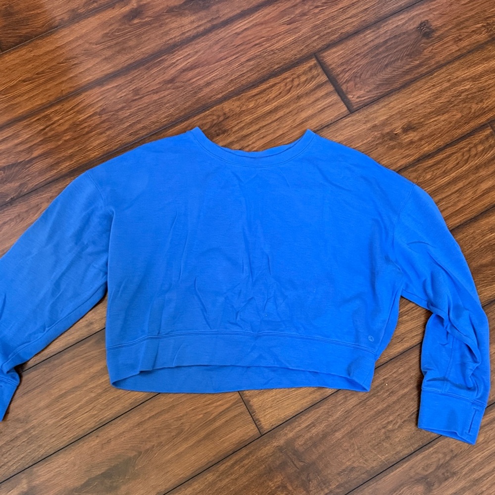 Danskin Vibrant Blue Top